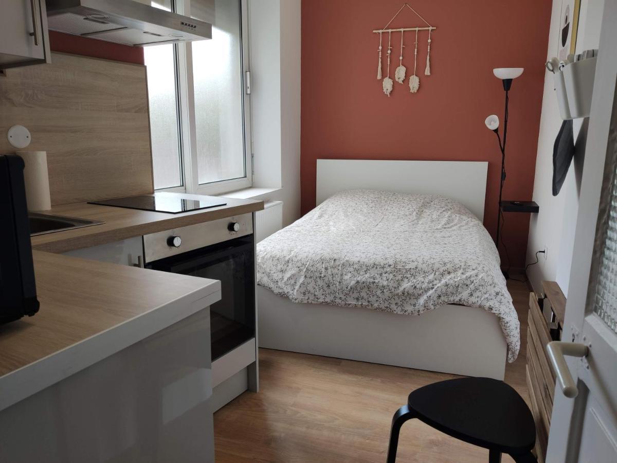 Residence Jehan Froissart Valenciennes Exterior photo